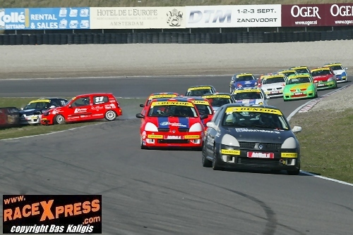 Spektakel tijdens Paasraces Zandvoort